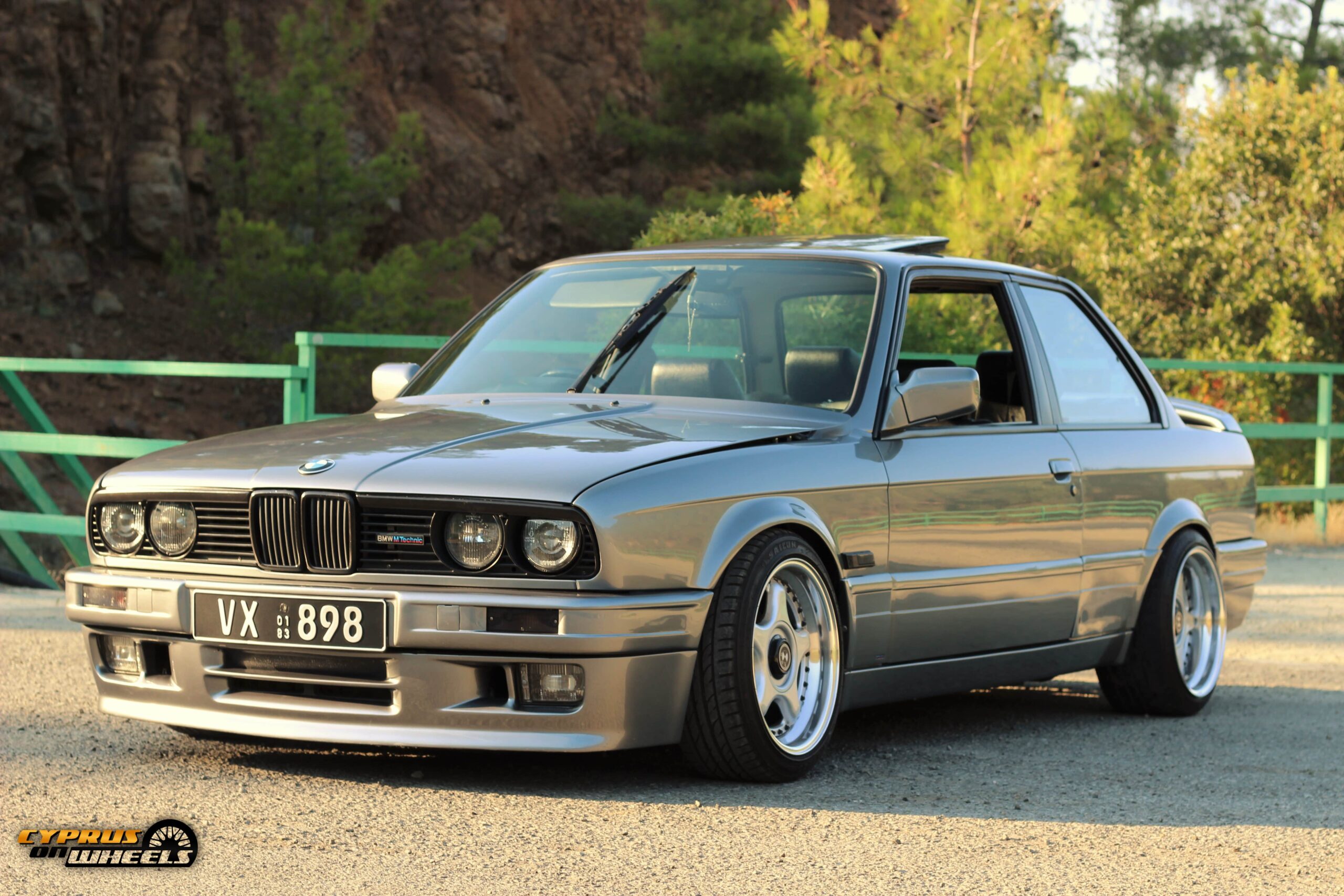 E30