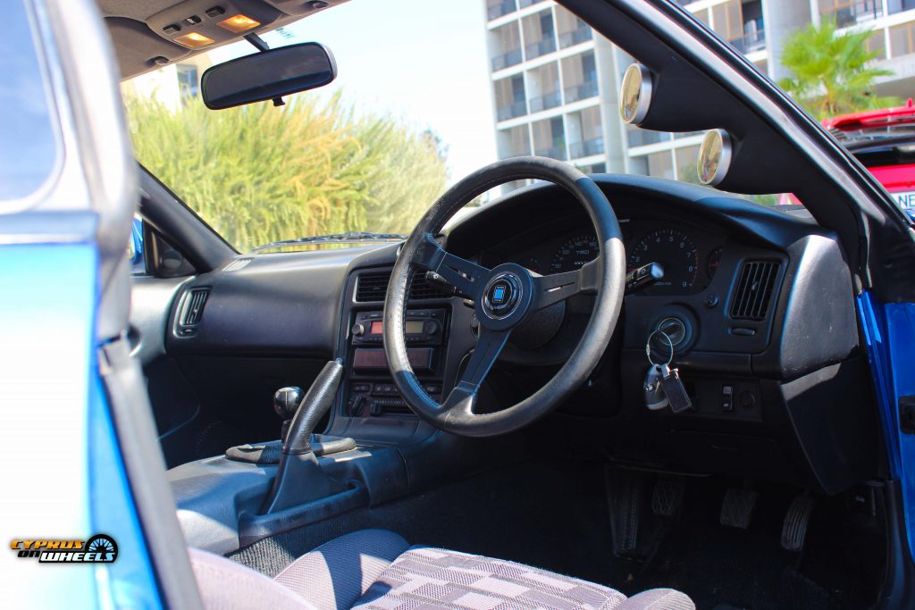 Toyota TRD2000GT interior