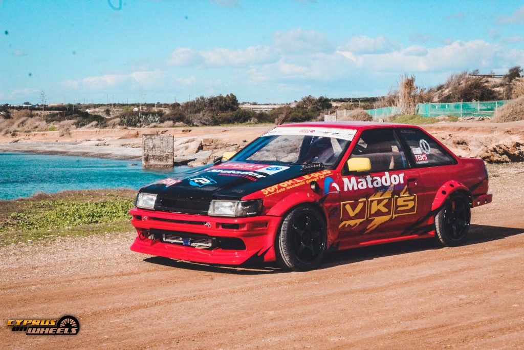 Toyota corolla levin AE86