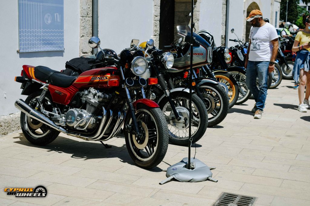 classic japanese motorcycles
