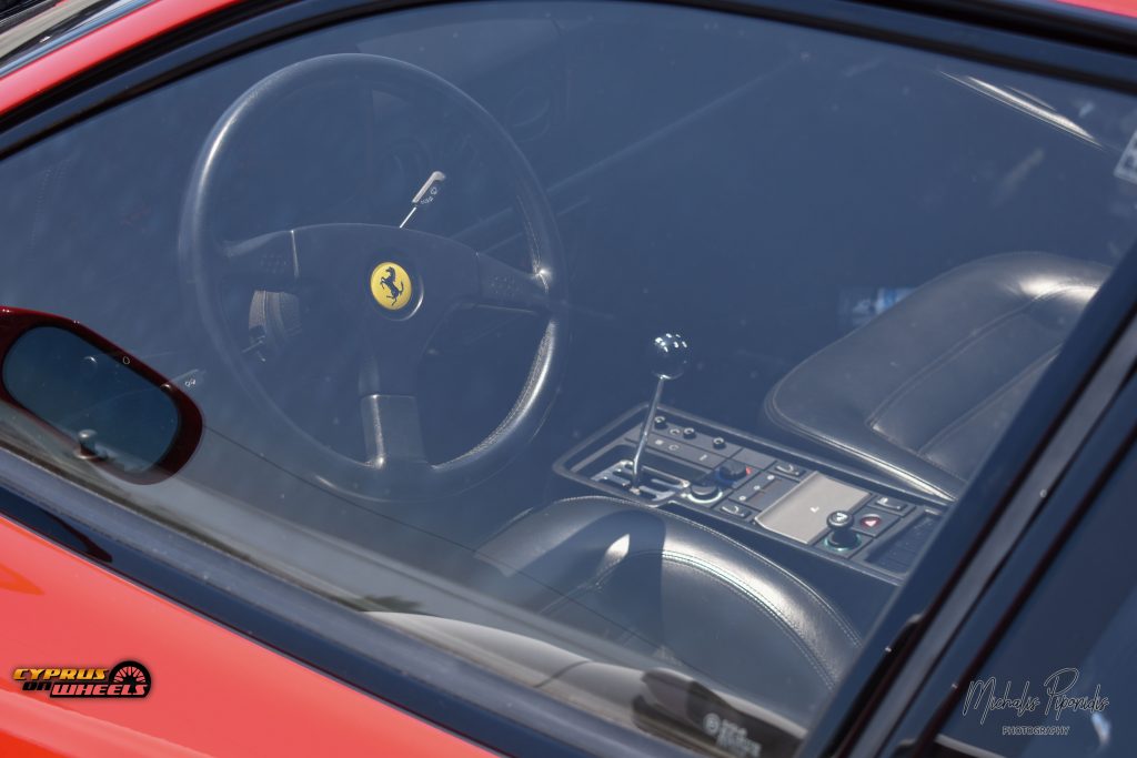 Ferrari Testarossa 512