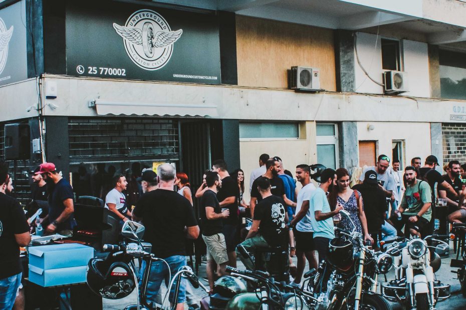 Hot dogs,beer & motorcycles, underground custom Cycles – opening party